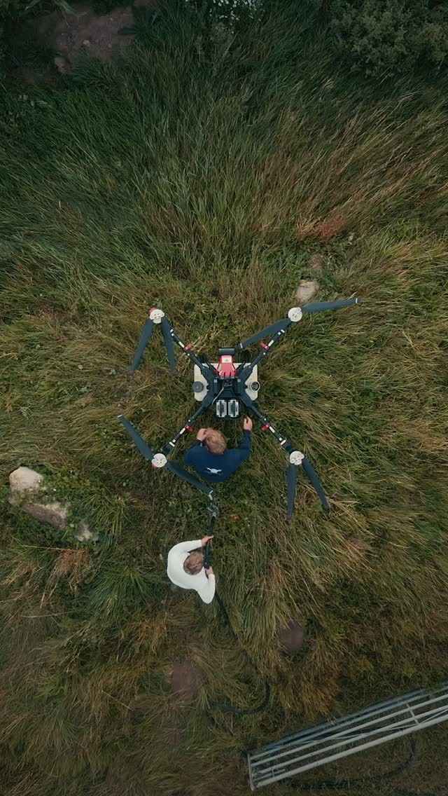 The quicker the refuel the sooner you can get back to enjoying them sea views! 🌊 🌾 🚁
#highvantage #spraydrones #xag #agritec #maize #nitrogen