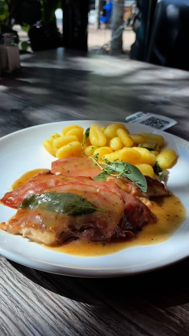 Saltimbocca alla Romana: when flavor leaps into your mouth and steals your heart. ❤️🇮🇹 #saltimbocca #dineoutvancouver #vancouverrestaurant #holidayinnnorthvancouver #dishedvancouver #vancityeats #vancouvernorthshore #dineoutvanfest #doubletreenorthvan #foodcouver #cityofvancouver #hiddenspotvancouver #explorenorthvan