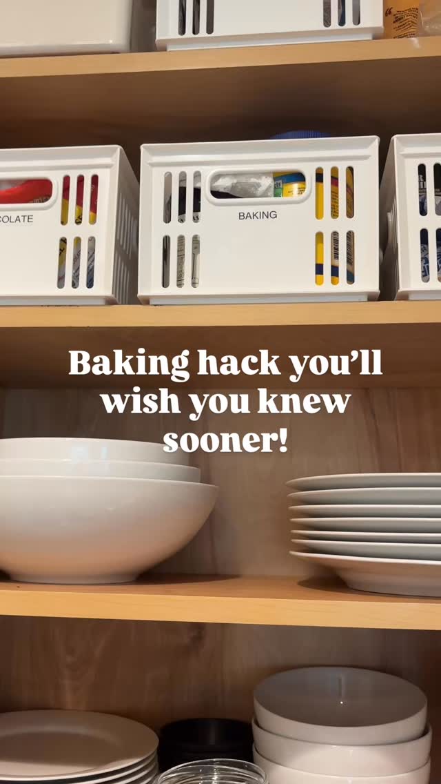 Tired of playing hide & seek with your baking supplies?
This simple kitchen hack keeps baking soda, sugar, and sprinkles exactly where you need them.
Try implementing this in your own home!
#KitchenHack #BakingTips #OrganizedHome #organizedlife #organizedhome #mainline #mainlinemoms #mainlinepa #organizingthemainline #organizedmom