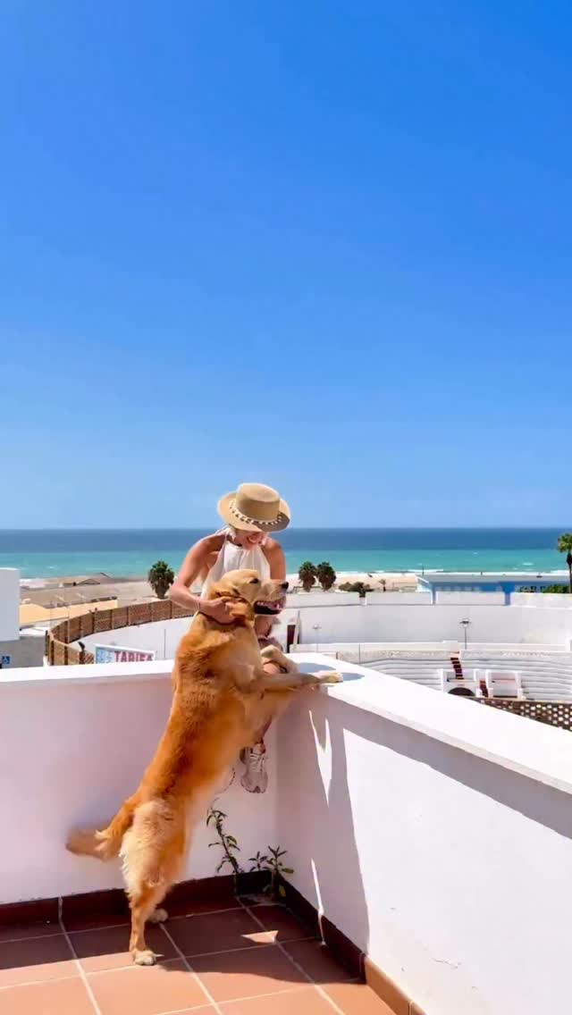 ENGLISH:
Sometimes as women, we can be surrounded by so many people and still feel lonely. I’ve felt this myself — and what made it harder was realizing not many people are speaking about it. I even felt alone in the feeling of being alone.
This kind of loneliness runs deeper than we realize, and it affects both our health and our spirit.
The Science
* Women are wired for connection. Our hormones — especially oxytocin — thrive when we feel supported, safe, and understood.
* Oxytocin lowers stress, balances cortisol, improves sleep, and strengthens immunity. Without it, stress hormones stay high and slowly wear us down.
* Research shows chronic loneliness can be as damaging as smoking 15 cigarettes a day — increasing the risk of anxiety, depression, heart disease, and even shortening our lifespan.
The Spiritual Truth
* For thousands of years, women gathered in circles — to share, to be witnessed, to heal together.
* When we lose this, we lose part of ourselves. We doubt our intuition, silence our emotions, and carry burdens we were never meant to carry alone.
How Chronic Loneliness Shows Up
* Feeling drained even after being around people.
* Overthinking, self-doubt, heightened anxiety.
* Low energy, emotional eating, irregular cycles.
* A sense of numbness or disconnection from joy.
The Medicine
True community. Spaces where women can drop the mask, share their truth, and remember their power. Because sisterhood isn’t a luxury — it’s how we survive, heal, and thrive.
You don’t have to carry this alone.
Join us at our free weekly Women’s Circle, every Wednesday at 6:00 PM EST.
To sign up, link in bio.