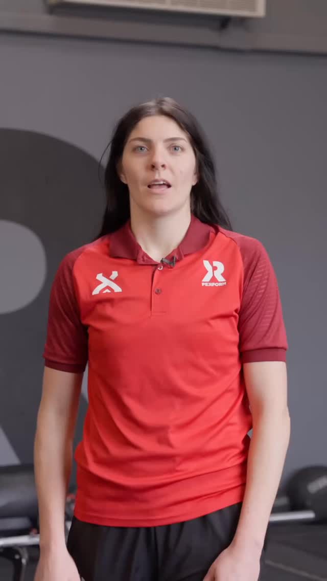 Come massimizzare la propria performance post allenamento ?
1 ✅cardio a bassa intensità per 10-15 min
2 ✅attività posturale e rilassamento
3 ✅indossare indumenti compressivi per eliminare le tossine provocate dall’allenamento e migliorare il ritorno venoso.
E tu, lo sapevi ? Scrivicelo nei commenti 👇🏼!