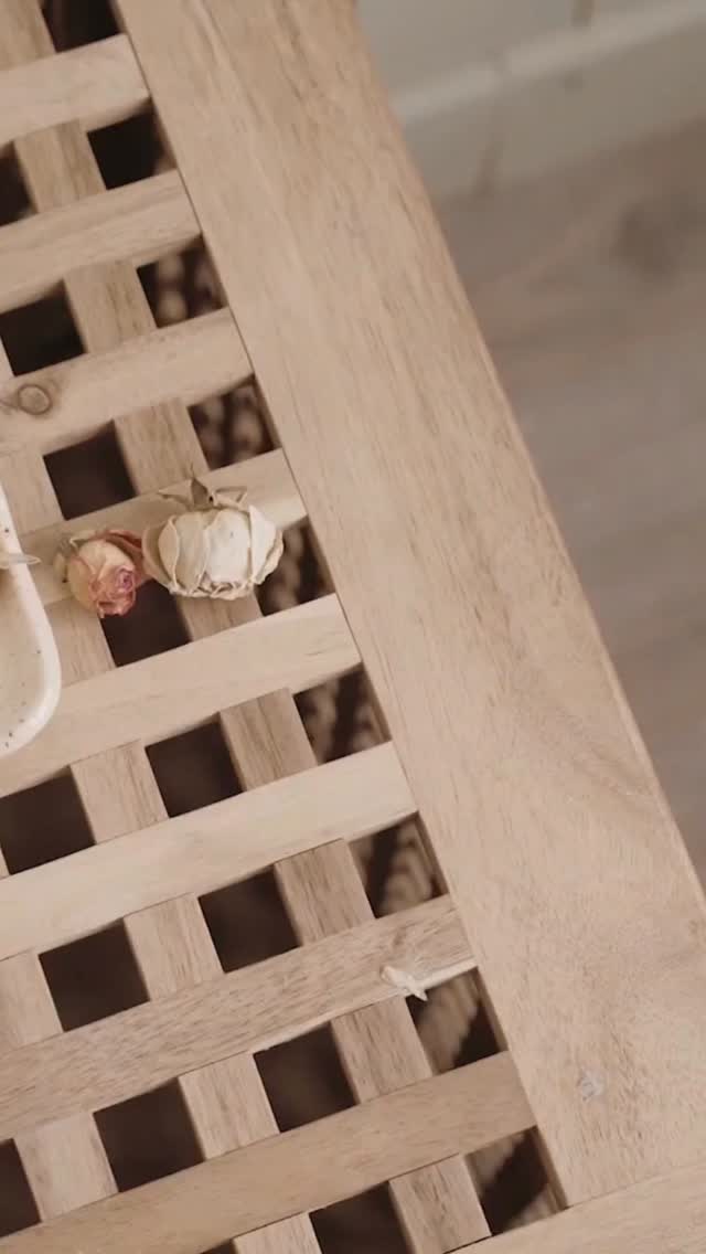 New from Toast Design: a bathroom that feels like pure escape. Calm, clean, contemporary—and designed to turn daily routines into rituals.
If this were yours, would you soak in the tub first… or light the candles?
#toastinteriordesign #bathroomdesign #designservices #designtips #renovation