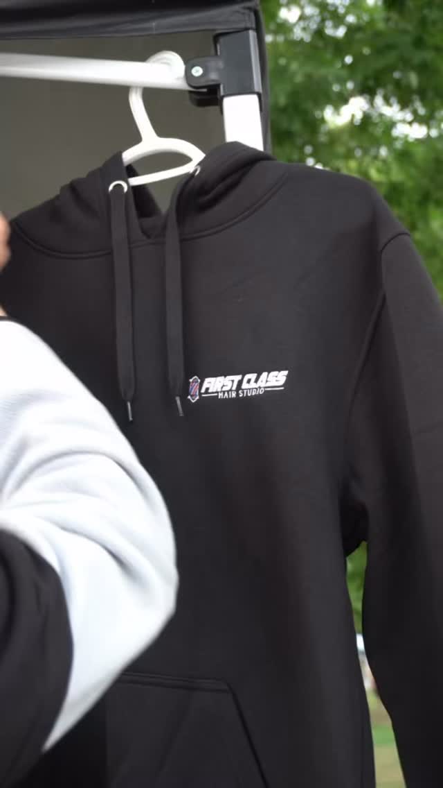 We set up shop at Brampton Latin Fest and kept the fades flowing. More than just a cut — it’s community.
💈First Class Hair Studio | Brampton, ON📍
#FirstClassHairStudio #BramptonBarber #BramptonFade #fade #FadeGameStrong #OntarioBarbers #BramptonHaircuts #BramptonGrooming #BarberLifeCanada #BramptonStyle #BarberJobsBrampton #NowHiringBarbers #BarberLifeON #BarbersOfOntario #BramptonTaperFade