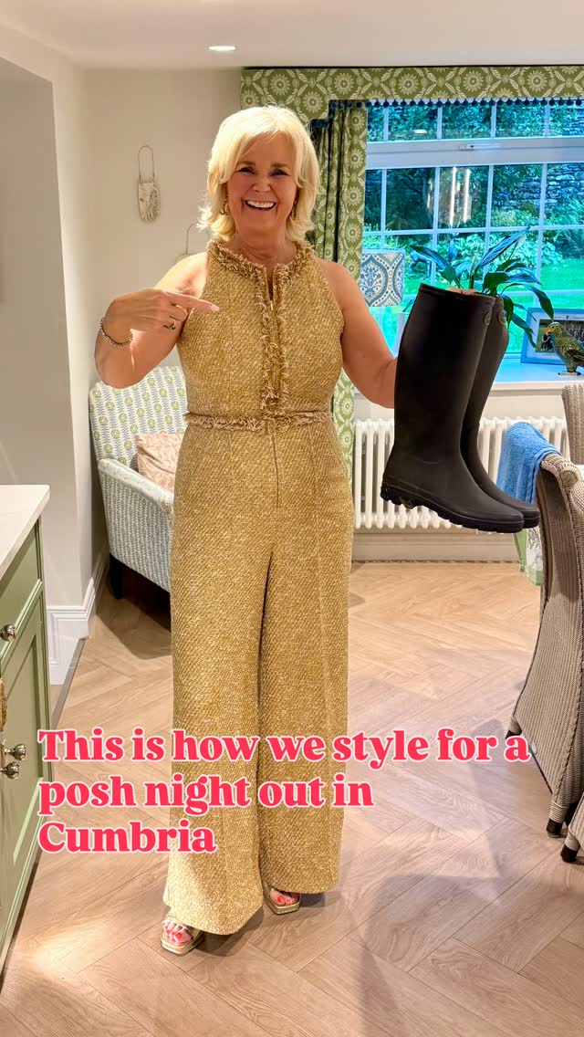 🌟 What an unforgettable evening!
Despite the downpours and soggy floor, last nights Great Cumbria Chefs Dinner raised an amazing amount for @NSPCCC Childline💛 Thanks to the generous donations from everyone there and the incredible talent of the celebrity chefs who cooked up a storm.
This evening was more than just a dinner, it was a celebration of kindness, community, and the power of coming together for a cause that truly matters. Bringing hope and brighter futures to children across Cumbria.
#CharityEvent #Cumbria #GivingBack#CelebrityChefs #CommunitySpirit #TogetherWeCan