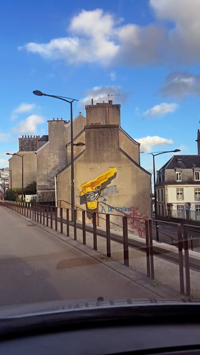 Ce week-end c’est la journée du patrimoine. Découvrez les œuvres du MX arts tour sur MX arts Connect 🤳📲et partez à la recherche d’Obsidian, la légende du dragon 🐲 à la gare de Morlaix 🗺️ réservations sur mxartstour.com 🌞