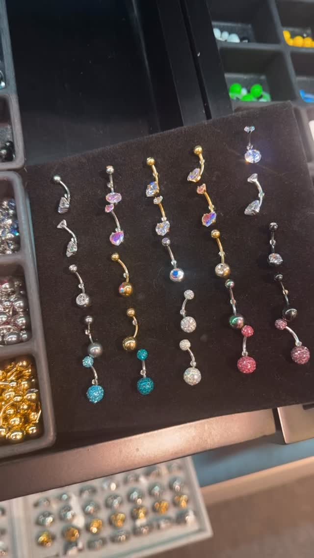 Piercing di tutte le forme e di tutti i tipi…..da perdere la testa 😍😍😍
@homifashionjewels1