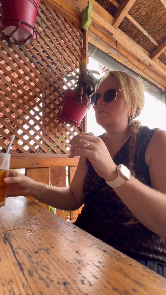 š« Healing gave you clarity. Now itās time to actually live differently š«
Youāve done the hard work - youāve navigated burnout, chronic illness, and the overwhelm that comes with it.
That clarity is a gift⦠but clarity alone doesnāt redesign your life.
Now comes the tender, courageous part: stepping into a life that truly honours your energy, your boundaries, and the person youāve become.
⨠Creating days that feel nourishing, not draining
⨠Prioritising rest without guilt
⨠Building rhythms, routines, and connections that actually support you
This is the work I do with clients whoāve done the healing are ready to finally live on their own terms.
If this resonates, you donāt have to do it alone ā¤ļø Drop READY in the comments and letās explore your next chapter together.
.
.
.
.
#LifeCoach #LifeCoaching #YouCanHealYourLife #LifeAfter #LifeAfterHealing #LifeAfterBurnout #LifeAfterChronicIllness #LifeByDesign