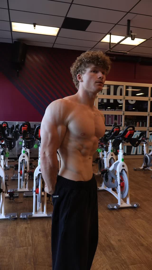 26 days out #prep #gym #fitness #bodybuilding #change