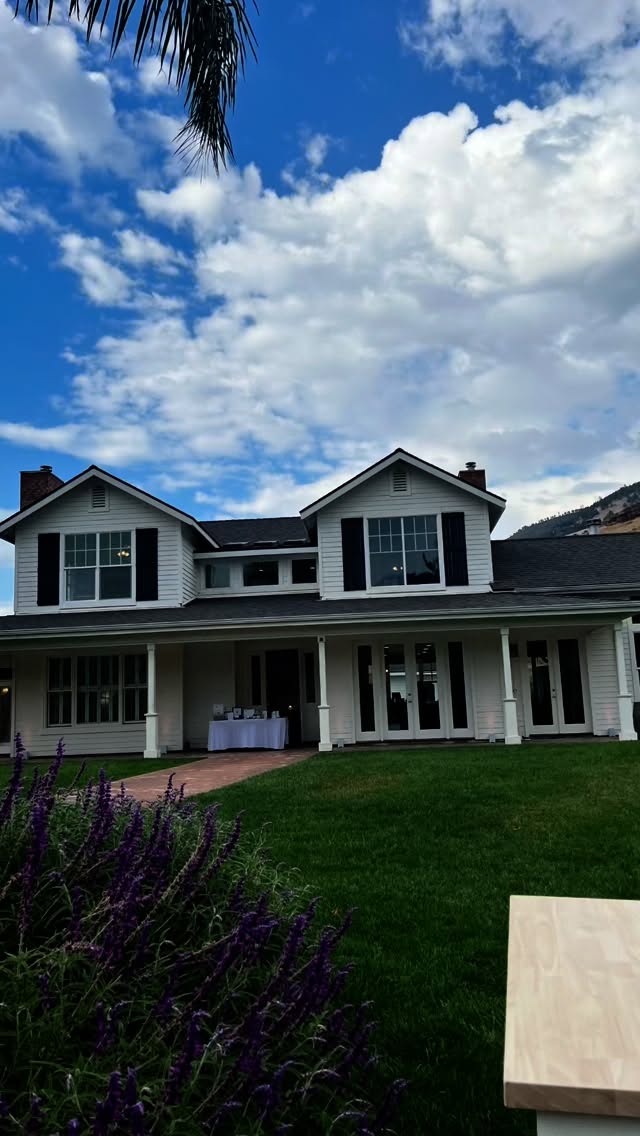 ✨ Last night’s CCEN September Mixer at Higuera Ranch in San Luis Obispo was one for the books! ✨
🌿 From the stunning ranch views to the buzzing conversations, it was an unforgettable evening.
🤝 We welcomed nearly 60 incredible event pros—the energy, connections, and support for our Central Coast community were inspiring.
💫 Huge thank you to Higuera Ranch for hosting us in such a beautiful setting!
We can’t wait to see you all at the next mixer—cheers to growing, connecting, and celebrating our amazing industry together! 🥂✨
#CentralCoastEventNetwork #EventPros #EventNetworking #SanLuisObispoEvents #EventCommunity #HigueraRanch
Hosted by: Central Coast Event Network @centralcoasteventnetwork
Venue: Higuera Ranch @higueraranch
Photographer: Dylan Kyle Photography @dylankylephotography
DJ: On Rotation Events @onrotationevents
Videographer: Everwild Photography @helloeverwild
Photobooth: That One Photobooth @Thatonephotobooth
Caterer: Coast Valley Catering
@Coastvalleycatering
Bar & Beverage: Sparrow Cocktail Co. @sparrowcocktailco
Beach Party Rentals: SLO Perfect @slo_perfect_beach_day
Staffing: Central Coast Party Helpers @centralcoastpartyhelpers
Specialty Rentals: SLO Party Rental @slopartyrentals
Dog Sitter: Ari’s Concierge Service @arisconciergeservice