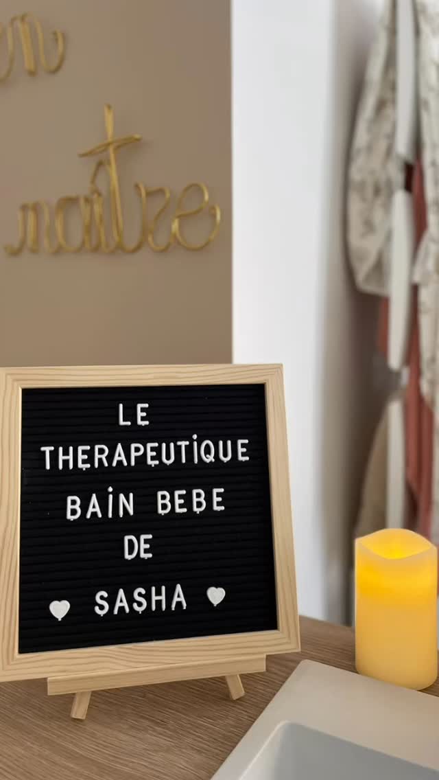 À travers le Thérapeutique Bain Bébé Le Bain de Sonia, par la douceur de nos mains et la présence bienveillante, se dessine dans l’eau une véritable danse.
Une danse qui apaise, qui éveille… et qui laisse éclore des émotions profondes.
✨ Thérapeutique Bain Bébé Le Bain de Sonia ✨
TBB #entrepreneur #entrepreuneuse
#baintherapeutique
#lebaindesonia #auxiliairedepuericulture #maman #bebe #femmeenceinte #allaitement #massagebébé #réflexologiebebeemotionnel#futuremaman
#futurpapa #futursparents #heureuxevenement #naissance #accouchement #parentalité #bienveillance
#paris#massagefemmeenceinteboulogne#tbb