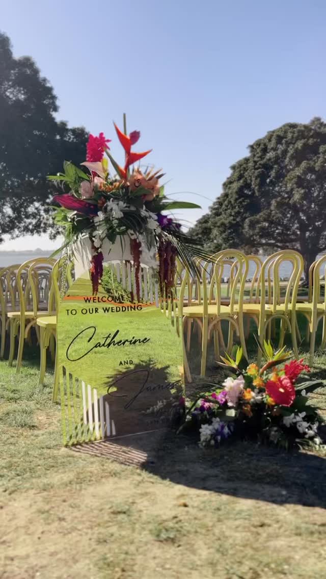 When you hire GabzNGlitz Events your hiring a dreamer! A dreamer who will make your little girl dreams a reality! I focus on bringing out even the smallest details one table setting at a time!!
Let’s Plan your dream table today!
#sandiego #details #tabletopdecor #weddingplanner #latinaownedsmallbusiness
Venue: @missionbaybeachclub
Design, Planning, and Rentals @gabznglitzevents
Photographer: @alma_weddings_
Hair + Makeup: @blushbymmarie
Florals: @drapingwedding
Content Creation: @thesocial.avenue
Rentals / Chairs: @gabznglitzevents
Cake: @petits_fours_studio
Videoagrahper: @brettlorenzfilms
Content Creator @llenavidamedia
Flowers @beautifulbloomsbymichelle
