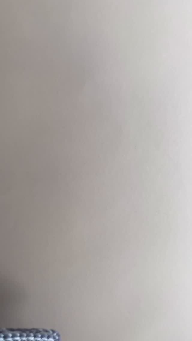 Unsere Tischuntersetzer aus recycelter Baumwolle sind mehr als nur praktisch – sie sind ein Statement für Design & Umweltbewusstsein.
Jedes Stück ein Unikat – hochwertig gefertigt, langlebig & perfekt für deinen Esstisch oder als besonderes Geschenk.
#handmadewithlove #nachhaltigwohnen #naturmaterialien #fairfashionhome #nachhaltig #handgemacht #homedecor #interiordesign #interiortrends #ecoliving #modernliving #stylishhome