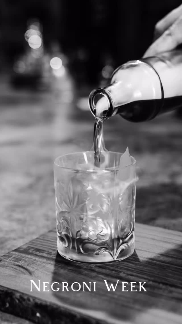 Celebrate Negroni Week at Noto and Bormio!
Sip with purpose! A percentage of proceeds from every Negroni sold this week will be donated to Slow Food, supporting good, clean, and fair food for all.
Both Noto and Bormio will be featuring a special Negroni menu crafted just for the occasion.
Never had a Negroni? Try something new and be part of a global movement.
#negroniweek #slowfood #imbibe #campari #sipwithapurpose #italianslikeitbitter
@notopizzas @bormio_stl
@goodice_stl đ because every Negroni deserves a large clear ice cube đ§