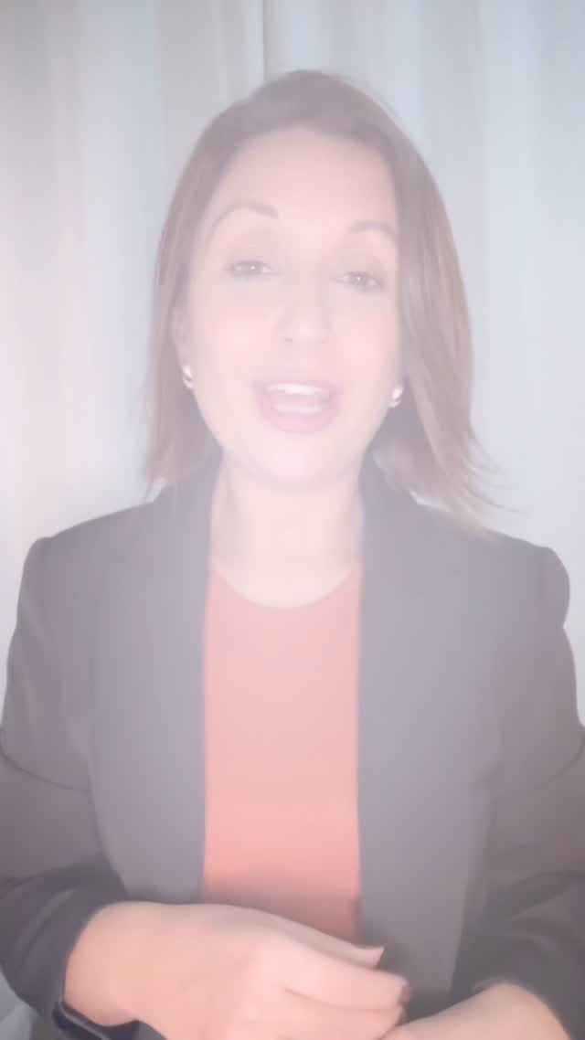 Quem nunca saiu do supermercado com a sacola cheia… e o bolso vazio? 🛒💸
Com essas dicas você vai aprender a economizar sem abrir mão do essencial.
Compartilha esse video com alguém que também precisa organizar melhor as compras do mês!
👉 E me conta: qual é o seu maior desafio no supermercado?
#educacaofinanceira #financas #supermercado #compras #dicas