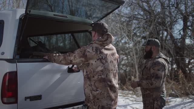 ๐ฆ Elevate your hunt with the ultimate ear protection! Decibullz Percussive Filters offer Sound protection while letting you hear what matters. Donโt miss out! Click to gear up: https://wix.to/G4eYnIv #HuntSmart #Decibullzuk #ProtectYourEars #shotgun #hunt #gearup #wildfowl #gunsdaily