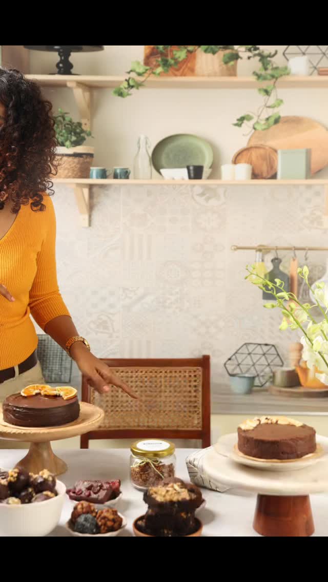 We are almost there!
#itsisasweetsequel #yummy#plantbased#healthy#qualitydeserts#vegan#wholesomedesserts#diwalihamper#launchingsoon#indulgent#delicious#