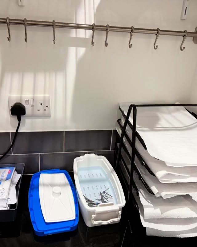 Take a look at our sterilisation protocol. 🔒 All our tools are sealed in sterile pouches to ensure maximum hygiene and protection.
🧼 Every file is single-use & disposable, as they cannot be safely sterilised.
💎 Your safety = our standard.
#стерильныйманикюр #sterilisation #russianmanicure #cambridgebeauty #cambridgesalon @microstop