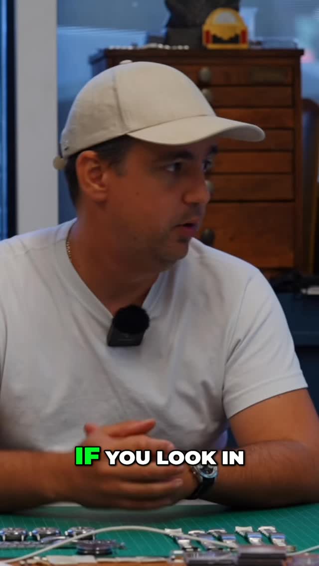 Cartier’s Tank lineup in Palma was on full display, Americaine, gold, rose gold, and more, with staff treating every visitor like royalty. Just around the corner, a secondhand dealer had the hype pieces covered: the Pepsis, Subs, APs, Pateks, even Richard Mille. Majorca really does have it all for watch lovers.
#watchcollector #watchcommunity #watchoftheday #luxurywatches #watchenthusiast #watchaddict #horology #cartier