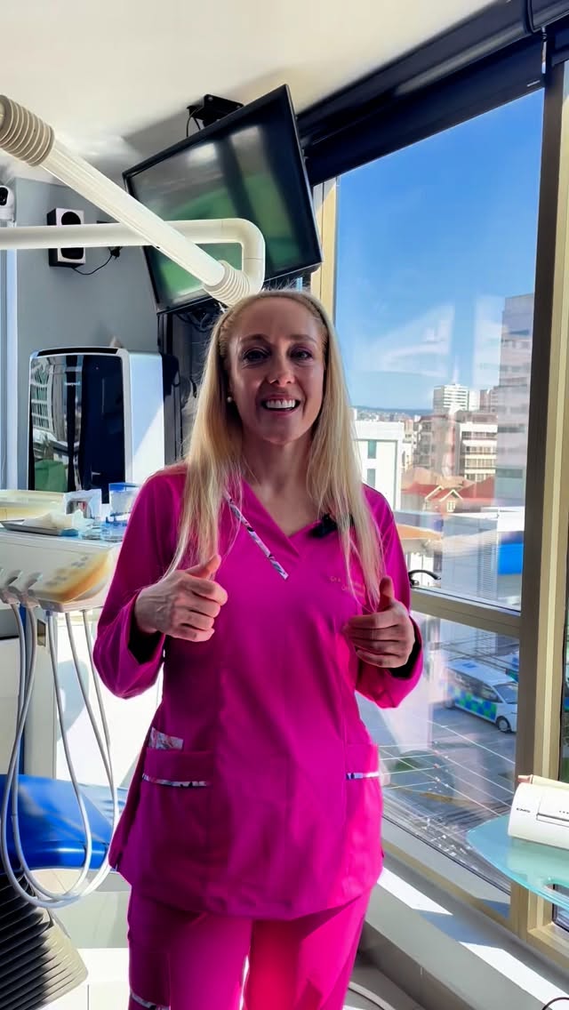 Tu piel y tu sonrisa son tu carta de presentación 💕
Si notas manchas, opacidad o falta de luminosidad… este es tu momento.
Con nuestro tratamiento Pink Glow + Dermapen + Blanqueamiento casero vas a sentirte más fresca, joven y segura frente al espejo.
⚡Cupos limitados – reserva tu hora ahora.
O comenta la palabra Valor para recibir toda la info.
www.clinicadentsalud.com
#pinkglow #dermapen #vinadelmar #estetica