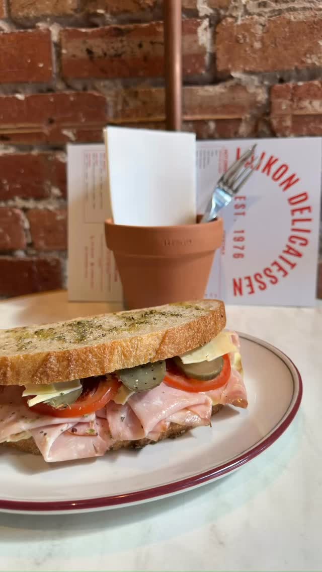 Sometimes the best things don’t need a twist. Our Mr Simple has been around for over a decade, and for good reason. Stacked with ham, cheese, pickles, tomato and mayo — it’s the kind of sandwich that never goes out of style.
Some things are worth keeping just the way they are. 🥪❤️
#LaikonDeli #RichmondEats #MrSimple #HamAndCheese #SandwichTime #LocalFavourite #SimpleGoodness #SinceDayOne #MelbourneFoodie #DeliStaple