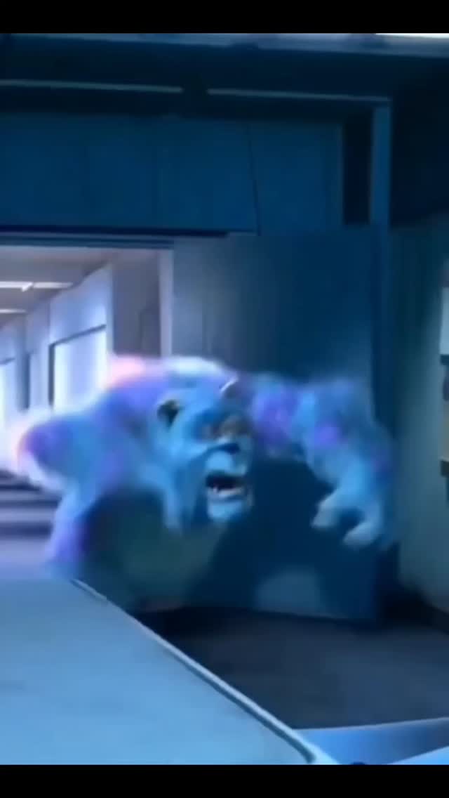 The last one was me this morning seeing this thing put together so quickly!! I have a very talented husband! I am so greatful, the mobile plant studio is ready for my finishing touches 😍😍
#thehenandthechick #smallbusiness #smallfarm #plants #greenhouse #plantsofinstagram #tropicalplants #trailer