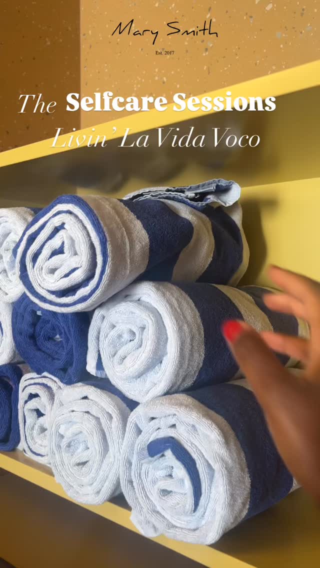 The Selfcare sessions continue in Malta 🇲🇹
Thank you @vocomalta for a wonderful experience. Good food, attentive and happy staff plus pure chill vibes under the sun 🌞
.
Remember to top up your spf and body balm to get that ‘cared for skin’ whatever the weather.
Life is busy and often hectic, insist on your wellbeing and take the time at home or away for Selfcare ✨
.
#selfcare #naturalbodyproducts #goodskin #naturalbodybalm #naturalskincare #malta