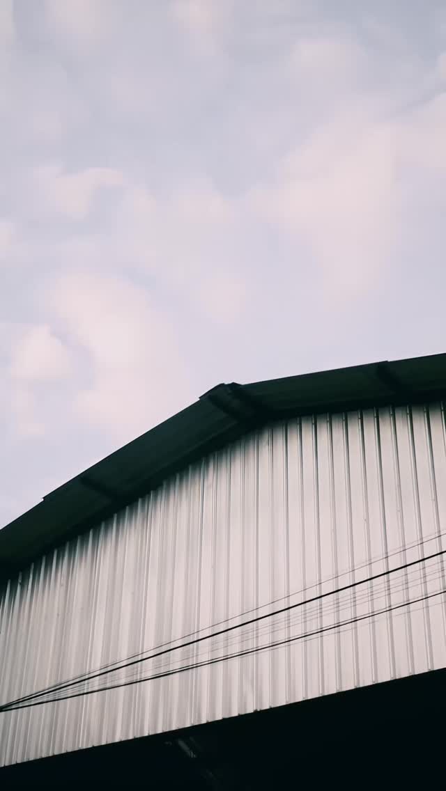 🇪🇺 🇷🇴 🔥 Big news! Shaman enters Romania for the very first time with our amazing partners @smokenstorero!
Customers in 🇲🇩 #Moldova, Romania, and nearby regions can now quickly order our best-selling 26mm, 27mm, and 3-piece coals — but hurry, they won’t last long! 💨
This marks the beginning of a great strategic partnership, bringing premium Shaman quality to an exciting new market. 🇷🇴✨
#shaman #shamancoal #romania #smokenstore #premiumcoal
⸻
🇷🇴 Română
🔥 Veste mare! Shaman intră pentru prima dată în România alături de partenerii noștri extraordinari @smokenstorero!
Clienții din Moldova, România și regiunile apropiate pot comanda acum rapid cele mai bine vândute cărbuni Shaman de 26mm, 27mm și 3-piece — dar grăbiți-vă, stocurile se epuizează repede! 💨
Aceasta marchează începutul unui parteneriat strategic puternic, aducând calitatea premium Shaman pe o piață nouă și promițătoare. 🇷🇴✨
#shaman #shamancoal #romania #smokenstore #premiumcoal