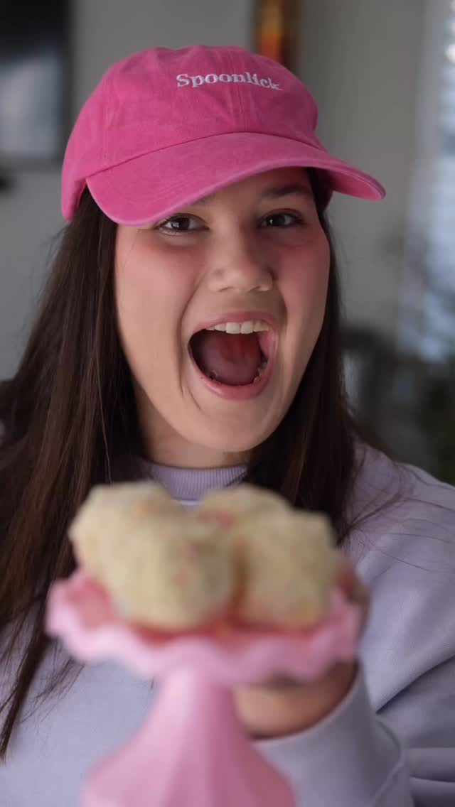 โExciting news, Spoonlicks lovers! ๐ You can now get your hands on our delicious party balls at Cake Canteens in 3 convenient locations:
1. ๐12 Bella Rosa, Bellville, Cape Town, 7550
2. ๐187 Upper Buitenkant Street, Cape Town, 7550 (Gardens)
3. ๐Unit 6B, The Woodmill, Vredenburg Rd, Devonvallei, Stellenbosch, 7660
Swing by and indulge in the sweet life! ๐ฐ๐ #Spoonlicks #CakeCanteens #PartyBalls #SweetTreats #CapeTown #Stellenbosch #Bellvilleโ