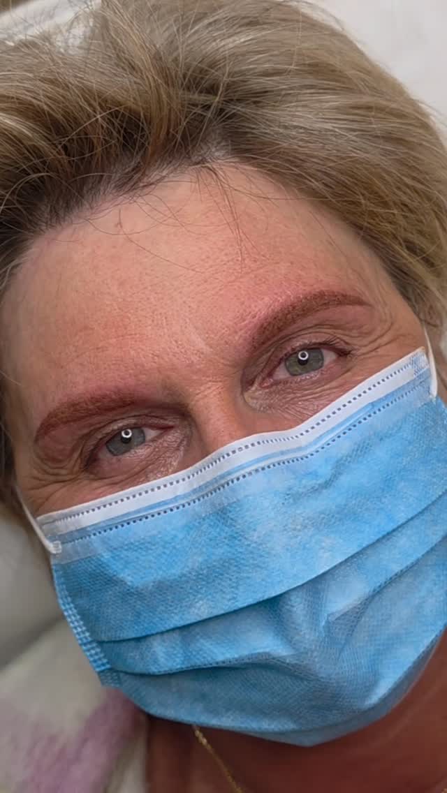 Sourcils effet poudré 🤎
📍 Homblières (02720) — salon privé, sur RDV uniquement
🗓️ Ouvert du lundi au samedi matin (non-stop le midi)
🔗 Réservation (Planity) : https://www.planity.com/regard-poudre-02720-homblieres
📲 📞 06 49 57 28 05
#SourcilsPoudrés #PowderBrows #Dermopigmentation