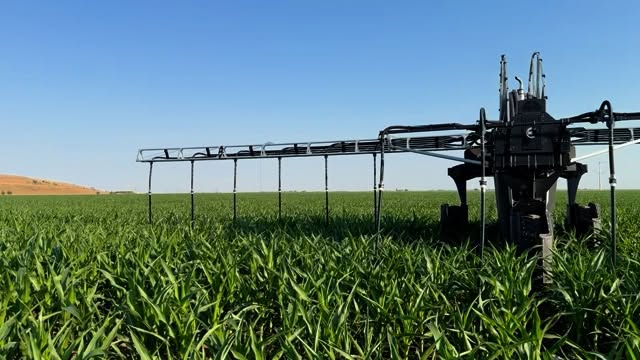 🚜🐄 At Thomson Services, we’re proud to support dairy farmers with the tools, expertise, and service they can count on 24/7! From installations to maintenance and supplies, our team is here to keep your dairy running smoothly. 💧🥛
💡 Did you know? We have irrigation solutions too. 🌱💦 #360rain #familyfarming #thomsonservices