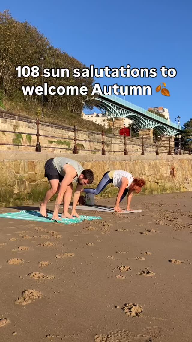 Sun salutations use all of the muscles in the body. @darrylflynn_ and I have doing the sacred 108 at each season change. This one for the Autumn Equinox was particularly beautiful and refreshing. Who is joining us for the Winter Solstice ๐คฃ we are hoping it snows ๐