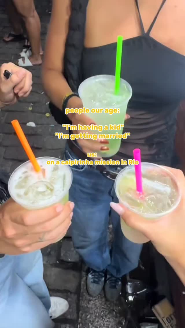 Some of us chase more responsibilities, we chase caipirinhas 😬
Tag or send it to your partner in crime so you can plan your caipirinha mission together