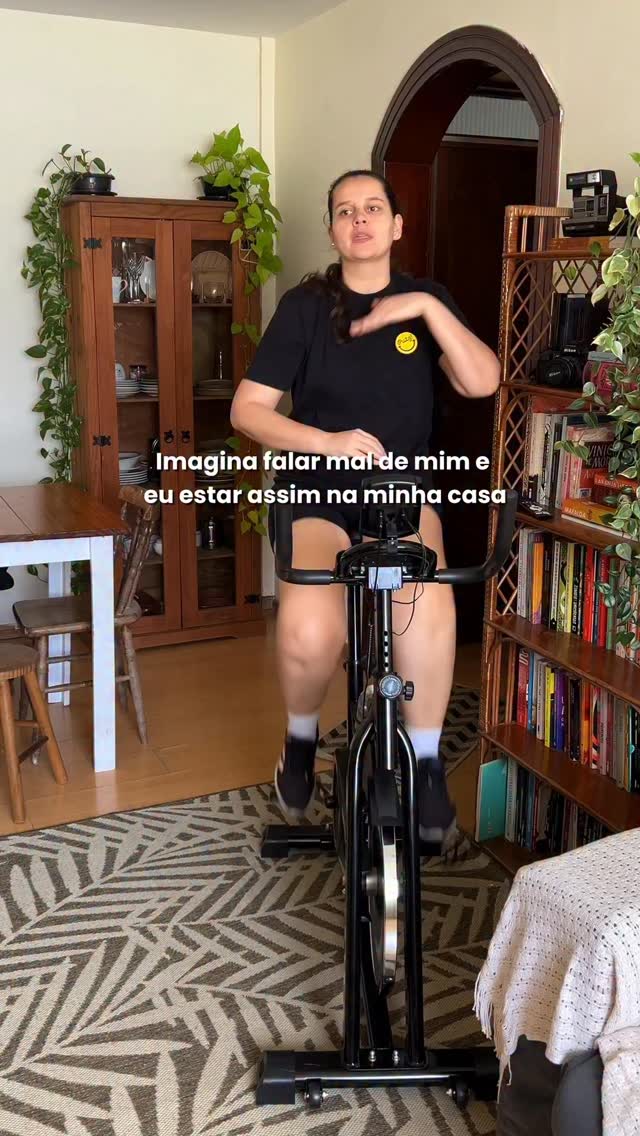 Link da bike nos stories 😅
#bikeergométrica
#bicicletaergométrica
#spinning #bikeindoor #emagreciementosaudável