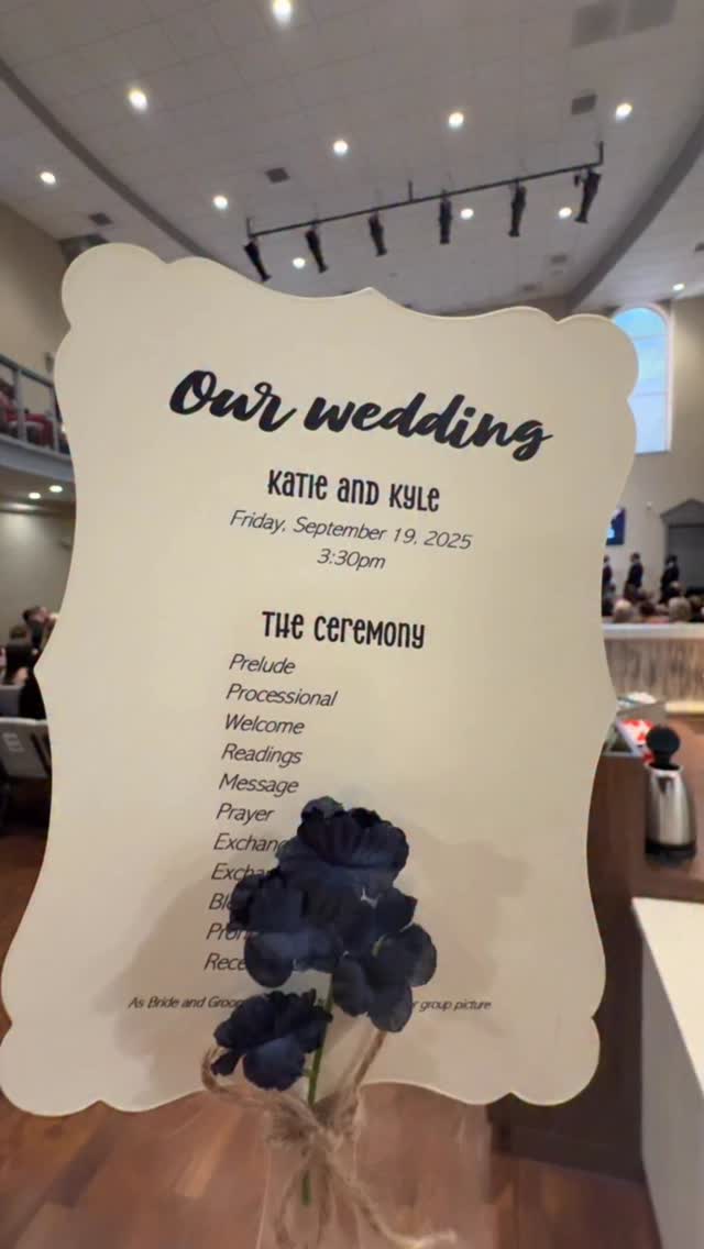 Some weddings sparkle with more than just twinkle lights â they shine with memory, love, and legacy.
That was certainly the case for Katie & Kyle! The happy couple said their âI Doâsâ at Orchard Hill church in Pittsburghâs iconic Strip District and then celebrated at the Pittsburgh Zoo beneath a tent glowing with twinkle lights, surrounded by friends from every chapter of their lives.
Oh, and there were penguins!
The stand up newlyweds threw the kind of party where every detail had personality â from Kyleâs floral suit jacket to Katieâs timeless, classic vibe. Their friends came ready to celebrate, filling the dance floor and sending them off in a whirlwind of bubbles and cheers.
Of course itâs Always a treat working alongside the incredible @ryanzarichnakphotography !!
We couldnât be happier for you, Mr. & Mrs. Lewis!!