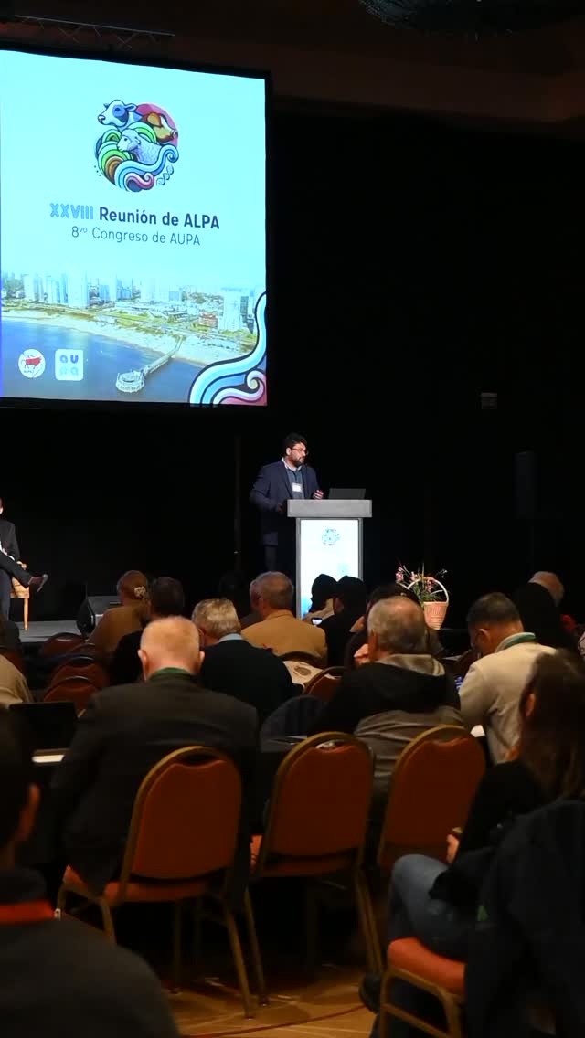 ¡Tercer y último día!
Tremenda experiencia. Compartimos conocimiento y saberes. Gracias a todas las personas que estuvieron estos tres días aportando.