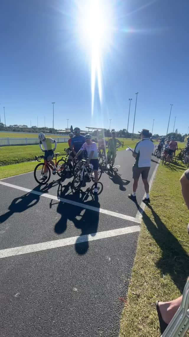 🌿 Lifecycles Spring Crit Series – Round 2
Sunday 28 Sept – Cavanbah Centre
Round 1 had all the good stuff—sunshine, smiles, and a course full of friendly wheels.
Round 2 is the perfect excuse to roll back in, catch up with mates and add a few more series points along the way.
🚴♀️ Juniors, Women, A–D grades – ride your own pace and enjoy the buzz.
☕ Coffee sorted by the D Grade Coffee Shop.
💚 Thanks to Lifecycles Byron Bay for backing the series with overall prizes after Round 3 on Oct 5.
Whether you’re chasing the standings or just keen for an easy spin with a great crowd, come join us. @lifecyclestravel @cavanbah_centre
#jingiwalla #byronbay #byronbaycycleclub #womenincycling #cycling #juniorcycling #roadcycling #critracing