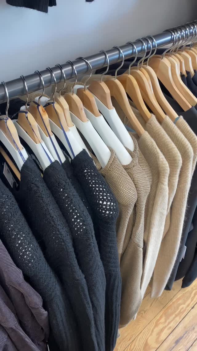 Sweater season is here & we are loving the new knitwear we have in store ❤️
@zsupply
@tentree
@salty_crew