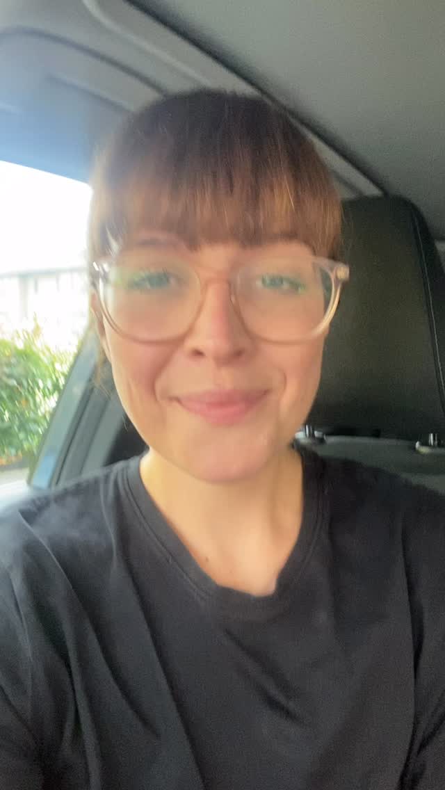 I am super passionate about our monthly memberships, wanted to share more about how it all works! 🌱
Tired of squeezing in self-care? Our Massage Memberships, make it easy.
Consistent, convenient, and delivered straight to your home.
✨ Membership Perks:
• 1 massage per month (60 or 90 mins) – or premium for 2 sessions
• Couples packages available
• Gift your session if you can’t make it
• 10% off your Treatment
• No joining fees, cancel anytime
You don’t just pay for your time on the table you invest in the long-lasting benefits you carry with you: reduced stress, better sleep, relaxed muscles, and renewed energy.
link bio for more info !
Any questions, please reach out 🧡
.
.
.
.
.
#bathsomerset #mobilemassage #massagetherapy #athomemassage #selfcare #massagetherapist #wellness #massagebath #whatsoninbath #massagemembership #habitstacking #heathyhabits