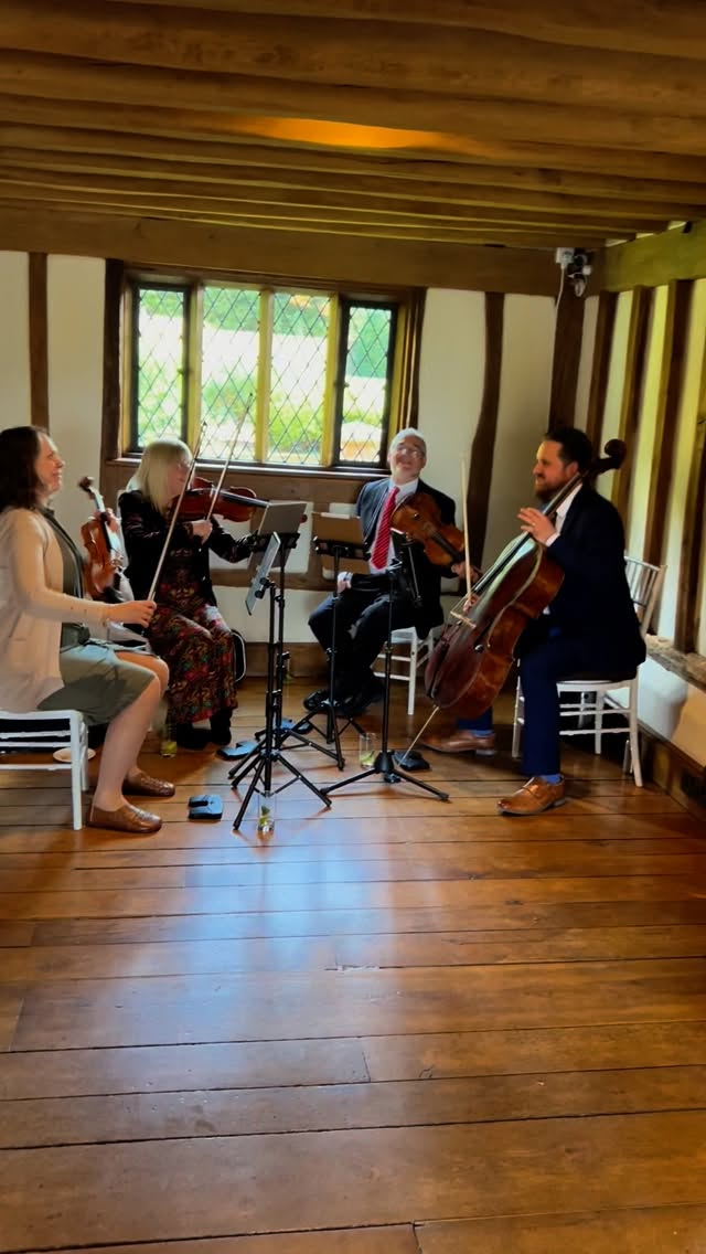 A wonderful day playing for Sharmila and Matthew’s wedding at @cainmanor . Here is Elgar’s Chanson de Matin from the reception – the perfect music for such a beautiful celebration.
#londonwedding #kentwedding #essexwedding #stringquartet #weddingmusic #ukwedding #weddinginspiration #classicalmusic #weddingstringquartet #londonstringquartet #weddingideas #stringquartetmusic