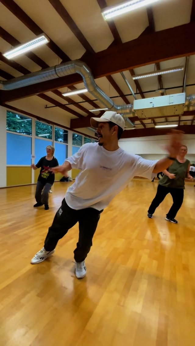 ❤️🔥 Let’s your body move and feel you free to smile! 😊
#fitness #fitnessmotivation #freestyle