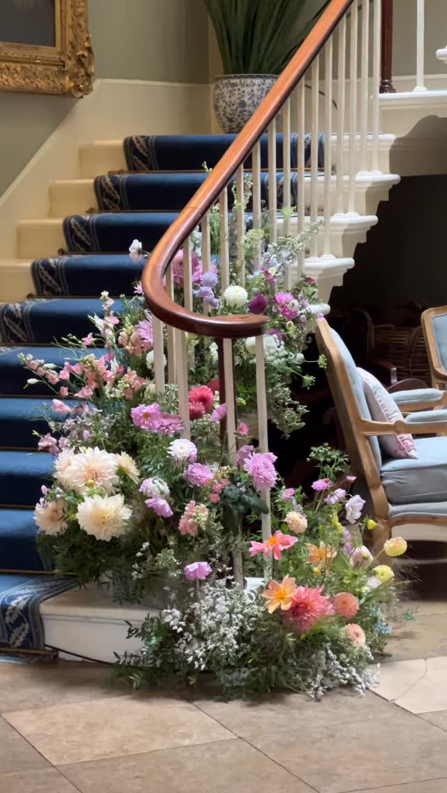 Soft, romantic pastels to celebrate the last of summer for Hannah & Tom at Norwood Park this weekend 🤍
Such a joy working alongside this wonderful team of suppliers:
@norwoodparkestate
@_therelaxedbride
@phoebesarahphoto
@jhydeweddings
@stylish_weddings_uk
@alicekubeweddings
@hayleymarieartistry
@megstaniercelebrant
#weddingflorist #norwoodpark #norwoodparkwedding #luxuryweddingflorist #nottinghamwedding #ukweddingflorist #gardeninspiredfloristry #pastelwedding #summerweddingflowers #englishgardenwedding #romanticweddinginspiration #weddingstylingideas