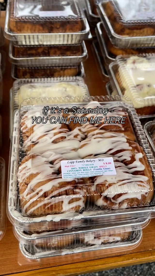 ✨ Saturdays in Chestertown = baked good bliss! ✨ From 9–1 you can stock up on the BEST baked goods — pies, cookies, breads, cinnamon rolls & more at @chestertownfarmersmarket 🍞🥧🍪 All these are made fresh by Lapps Family Bakery, a local Amish family bakery 💛 Be sure to check out ALL of the wonderful vendors & tag us in what you get!
Make sure to check out our blog post for vendor recommendations! Link in bio ✨
👉 Who’s coming with us this weekend?
#moreontheshore #easternshorelife #easternshoremd #marylandeasternshore #marylandbusiness #easternshoreofmaryland #marylandfarmersmarket #mdeasternshorebusiness #farmersmarket #bakedgoods