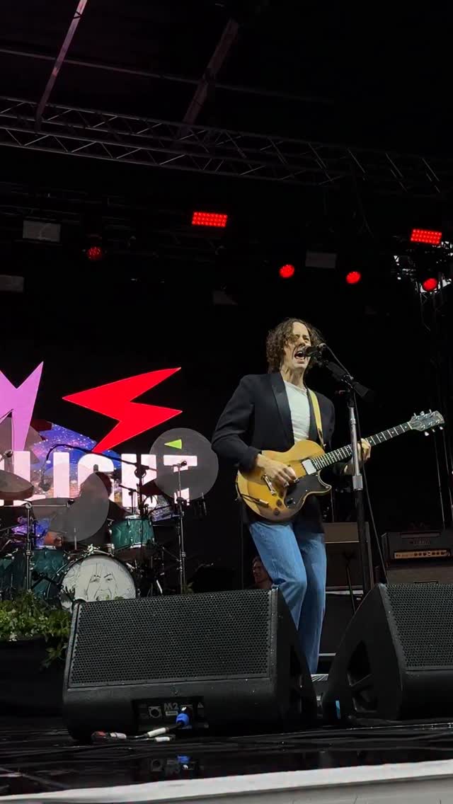 Stumble And Fall LIVE.