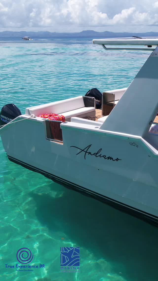 Spend a day on board our Prestige Boat El Andiamo and bath in the pristine water of the Cayó Levantado
#ElAndiamo #CayoLevantado #Samana #dominicanrepublic #puertobahia