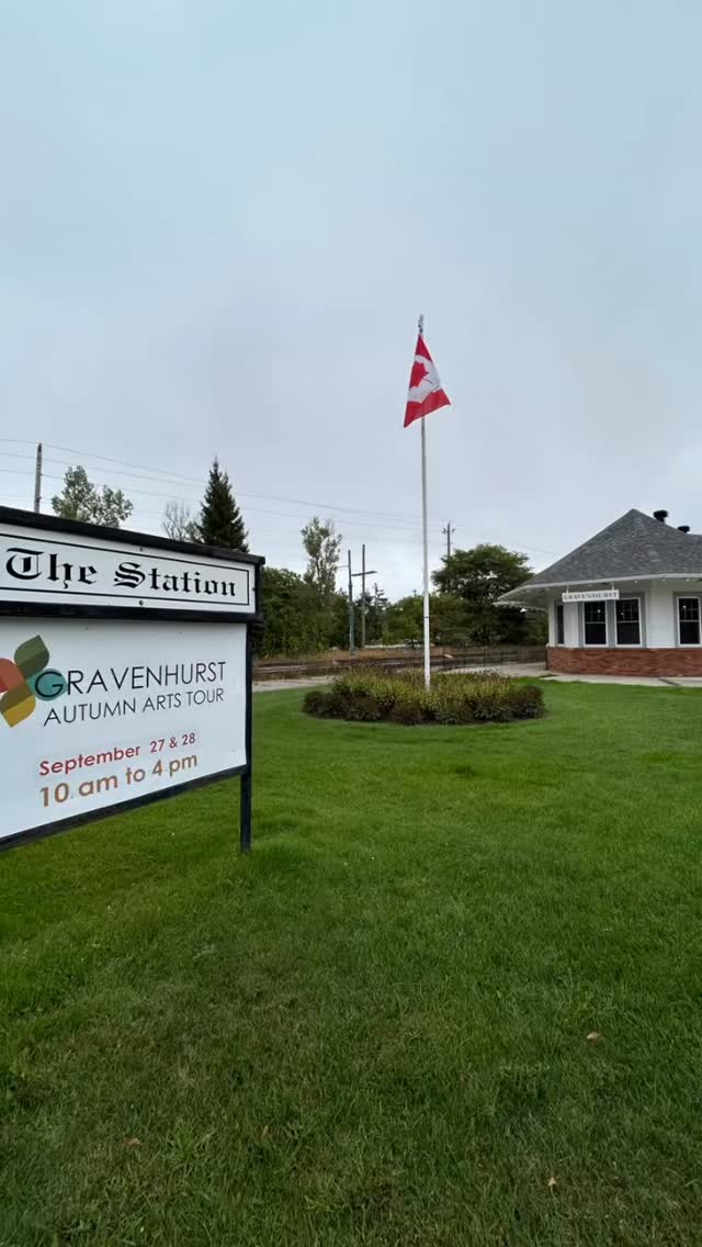 T H E
S T A T I O N
in Gravenhurst
Is one of 15
locations along
the Autumn Art
Tour, and where
you’ll find me
@mwords_photo
@artfulthreadss
@dpahlkeart
@wendyywallace
Ed Einboden
@gateway2muskoka