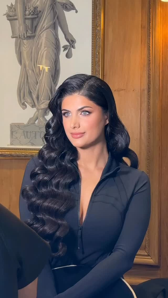 Just a glimpse… more to come ✨ // makeup by ROKA hair by MAX
#parishairstylist #parismakeupartist #allisonartists #parisglam