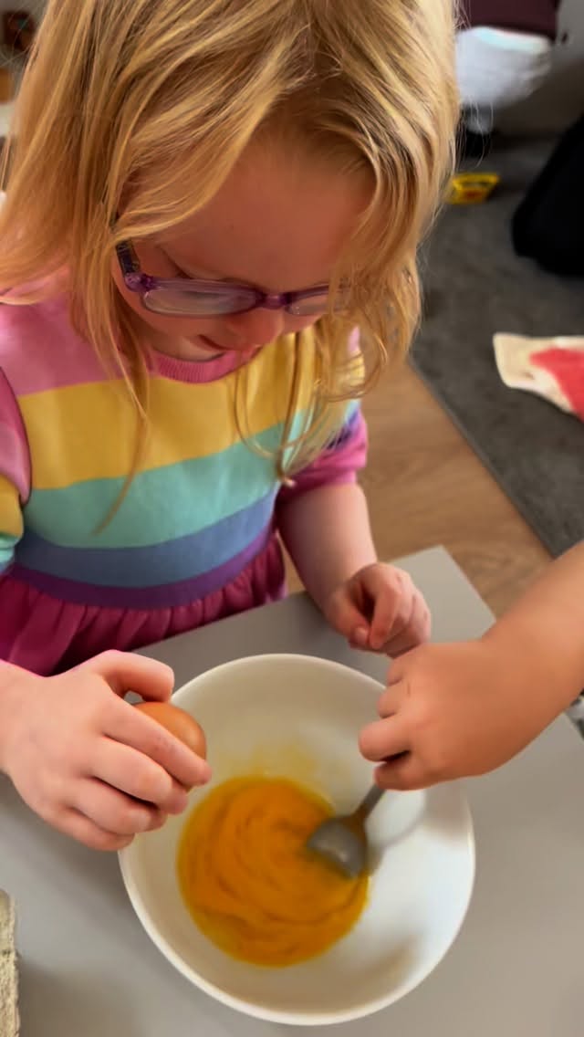 Thank you to all our parents that came to our MacMillan Cancer Support Cake Morning! The children baked cupcakes and with your help we raised £23.85💚 #learningthroughexperience #macmillencancersupport #cakesale #charity #cakemorning #ourcommunity #cakedecorating