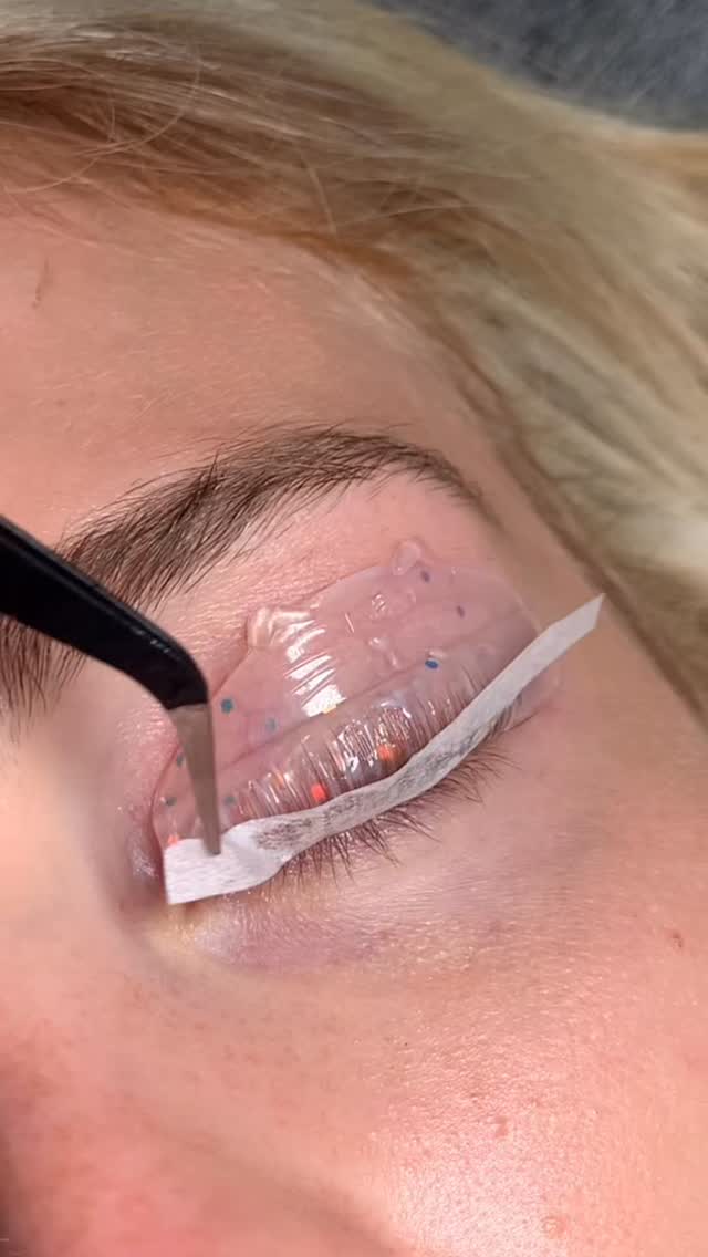 End part of your Lash Lifts - tinting, washing and serums 💕💖✨