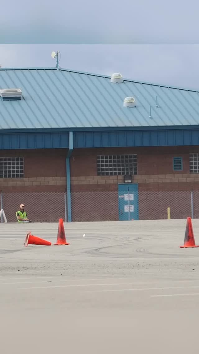 some of these autocross muscle cars will leave you speechless! (sign up for our next event with the link in our bio and ride along or race with them!)
#nascar #musclecars #americanmuscle #autocross #scca #funwithcars #tirerack