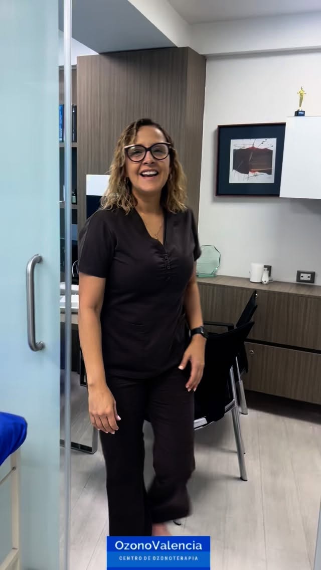 Hemoterapia Mayor: fortalece tu cuerpo desde adentro
¿Sabías que la Hemoterapia Mayor es uno de los tratamientos más efectivos con ozonoterapia? 💉✨
Se extrae una pequeña cantidad de tu sangre, se ozoniza y se reinfunde, ayudando a:
✅ Mejorar la oxigenación
✅ Fortalecer el sistema inmune
✅ Reducir la inflamación
Un proceso seguro y con grandes beneficios para tu salud 🌿.
📲 Agenda tu cita en nuestro WhatsApp y conoce si este tratamiento es ideal para ti.
#Ozonoterapia #SaludNatural #ozonovalencia_ve #hemoterapiamayor #terapiaozono